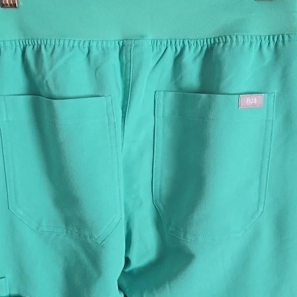 Figs Aqua Technical Collection Jacket and Pants Size XS - Picture 11 of 12